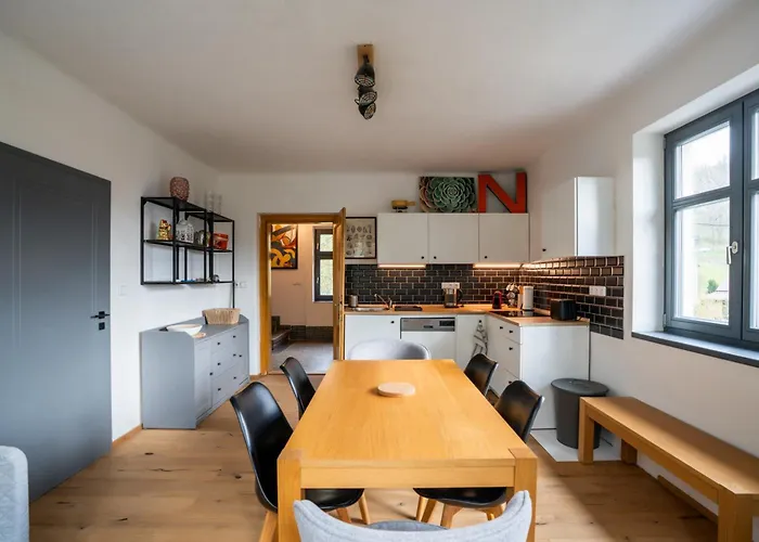 Republika 度假居 Malá Skála